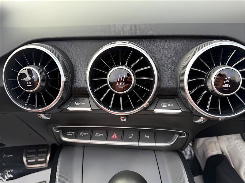 Used 2020 Audi TT 2.0T image 34