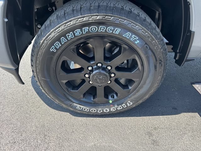 New 2026 RAM 2500 Laramie AWD/4WD image 15