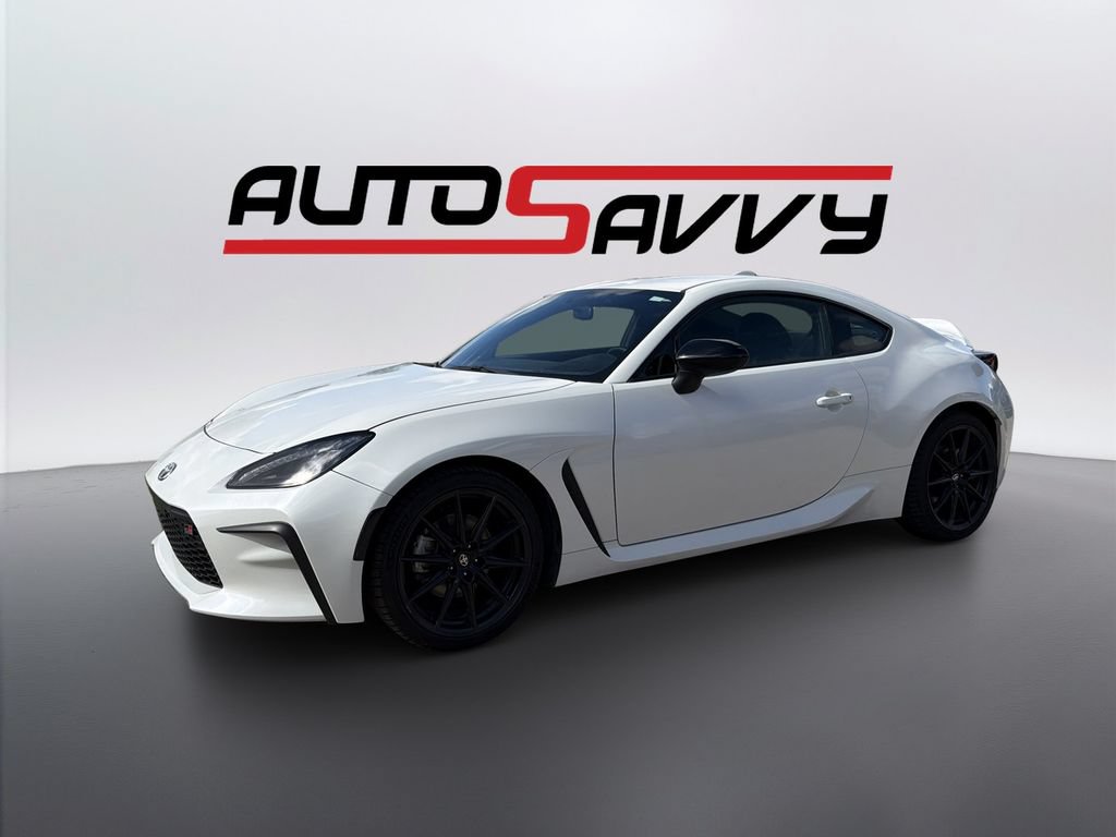 Used 2024 Toyota GR86 Premium RWD image 1