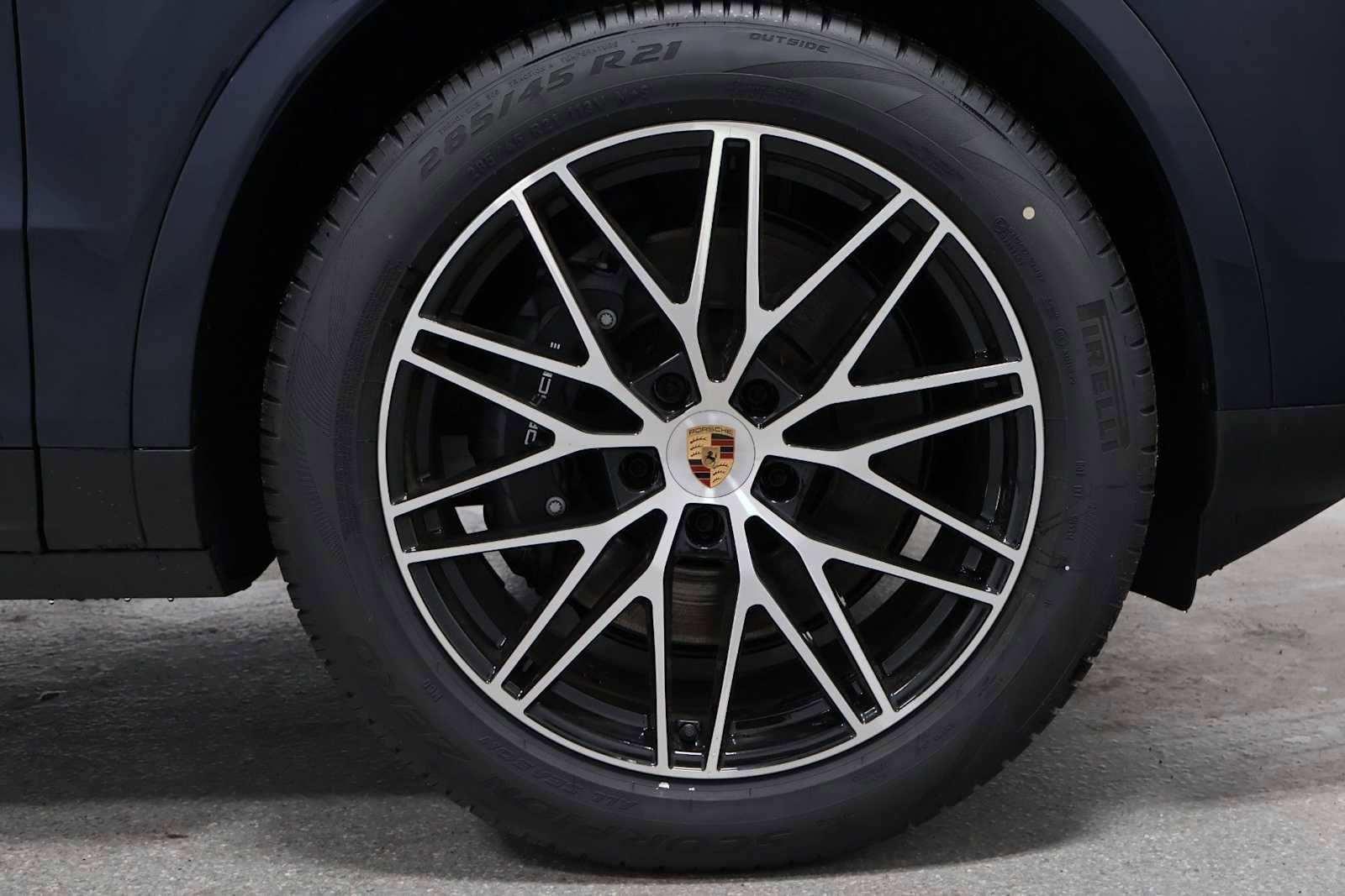 New 2026 Porsche Cayenne AWD/4WD image 12