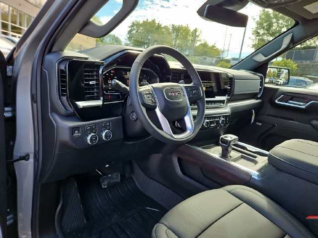 New 2026 GMC Sierra 1500 SLT w/ SLT Premium Plus Package AWD/4WD image 16
