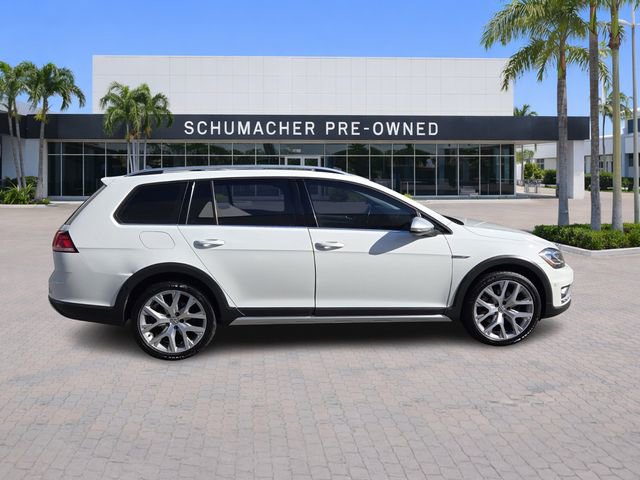 Used 2019 Volkswagen Golf Alltrack SE image 8
