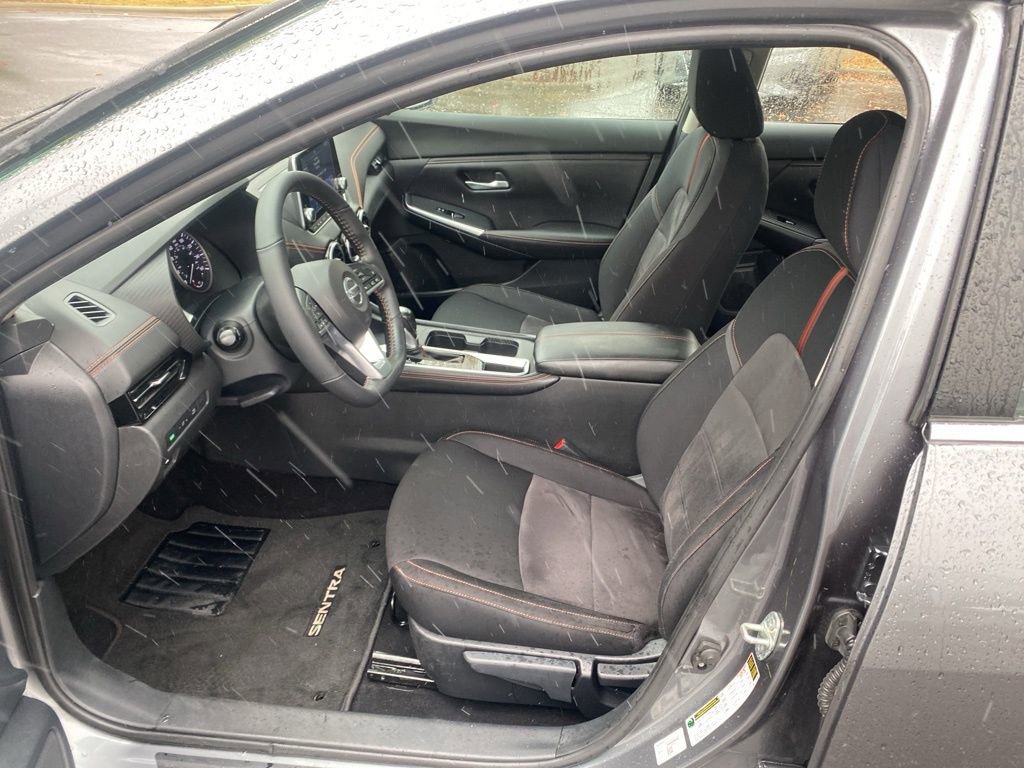 Used 2022 Nissan Sentra SR w/ Electronics Package image 15