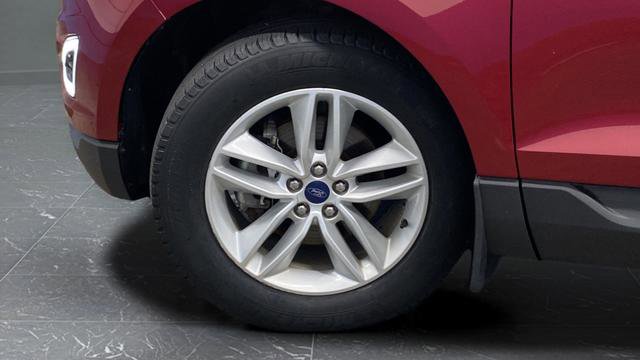 Used 2018 Ford Edge SEL w/ Equipment Group 201A image 35