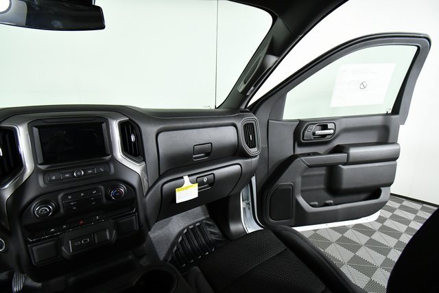 New 2026 Chevrolet Silverado 1500 W/T w/ Trailering Package image 20