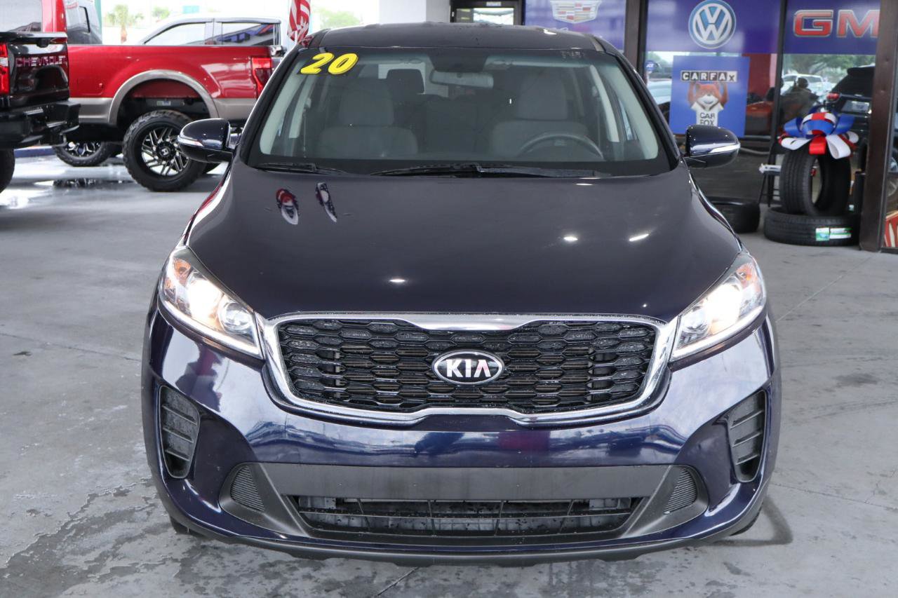 Used 2020 Kia Sorento LX image 10