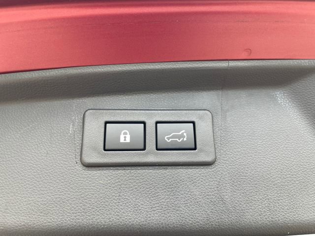 Used 2023 Subaru Outback Limited XT AWD/4WD image 18