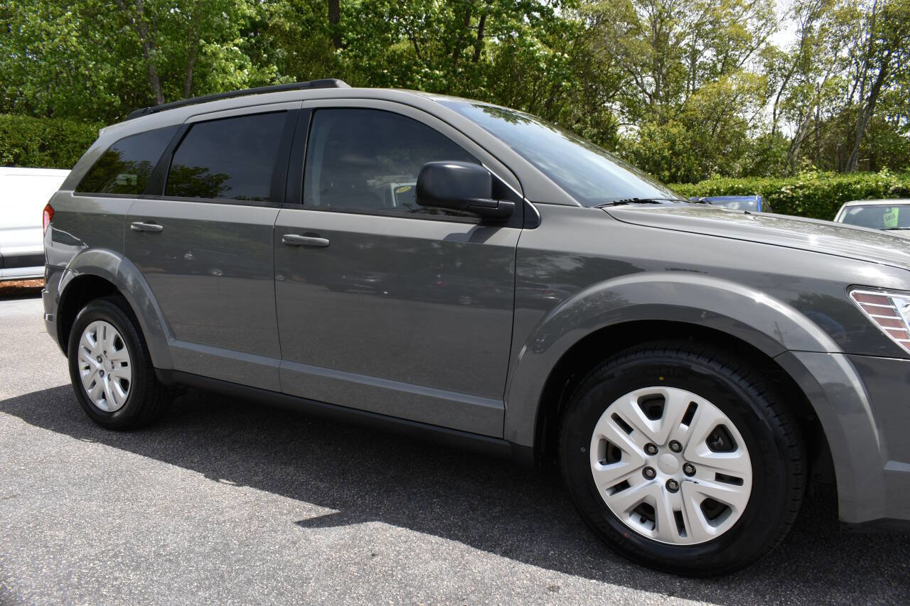 Used 2020 Dodge Journey SE FWD image 27