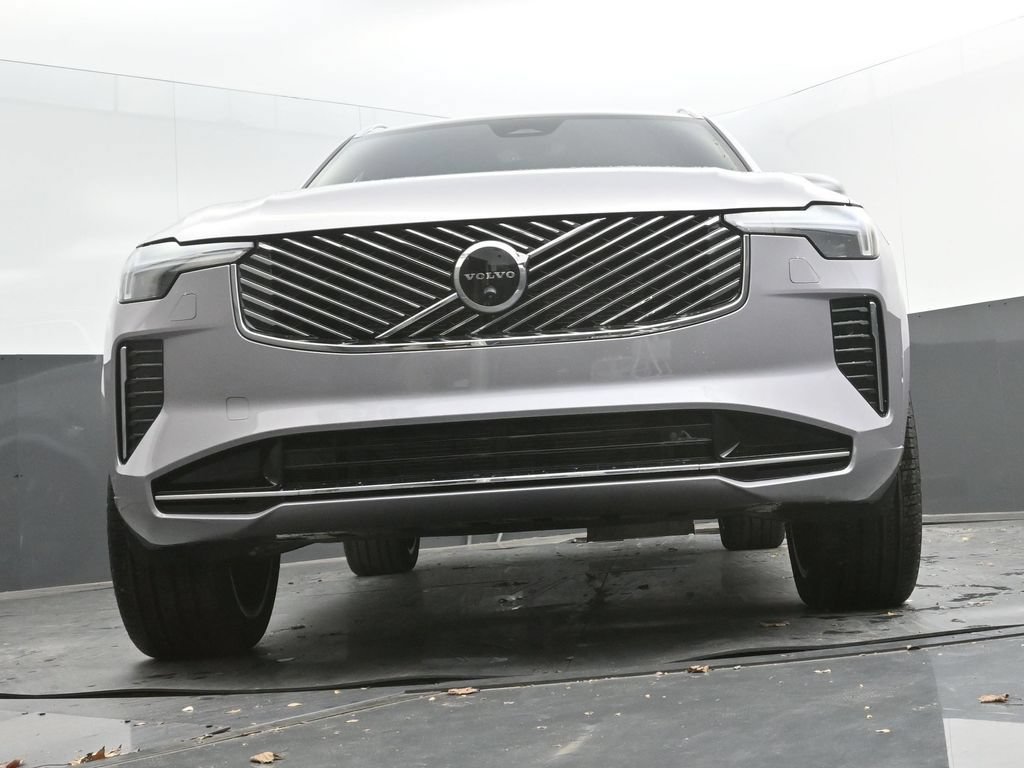 New 2026 Volvo XC90 B6 Plus w/ Protection Package Premier AWD/4WD image 37