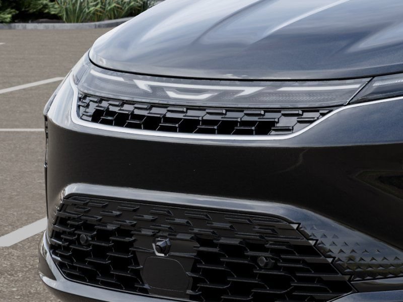 New 2027 Chrysler Pacifica Limited FWD image 11