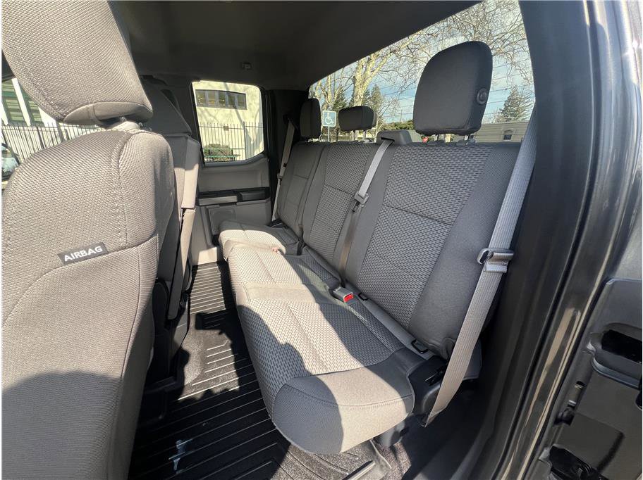 Used 2016 Ford F150 XLT w/ Equipment Group 301A Mid image 11