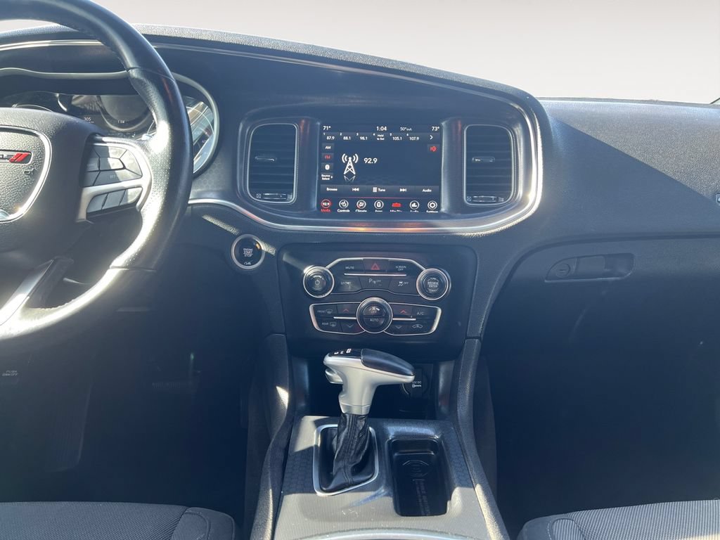 Used 2018 Dodge Charger R/T RWD image 11