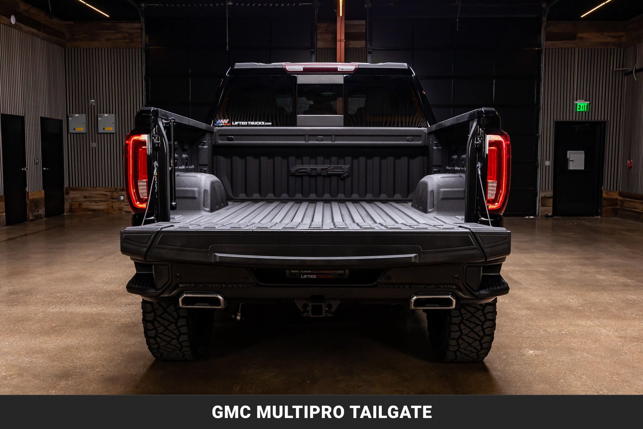 Used 2023 GMC Sierra 1500 AT4 w/ AT4 Premium Package AWD/4WD image 8