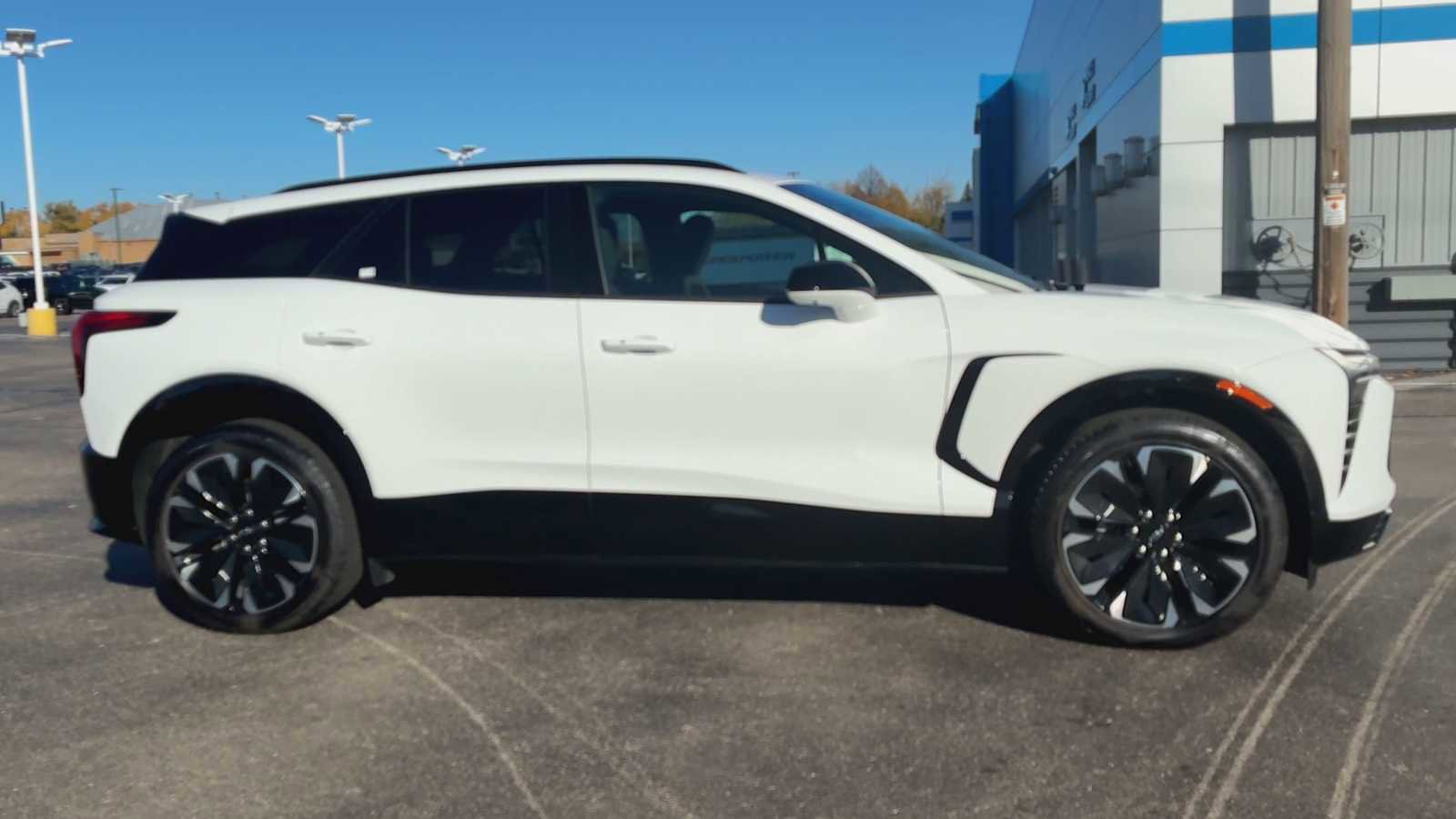 Certified 2024 Chevrolet Blazer EV RS image 9