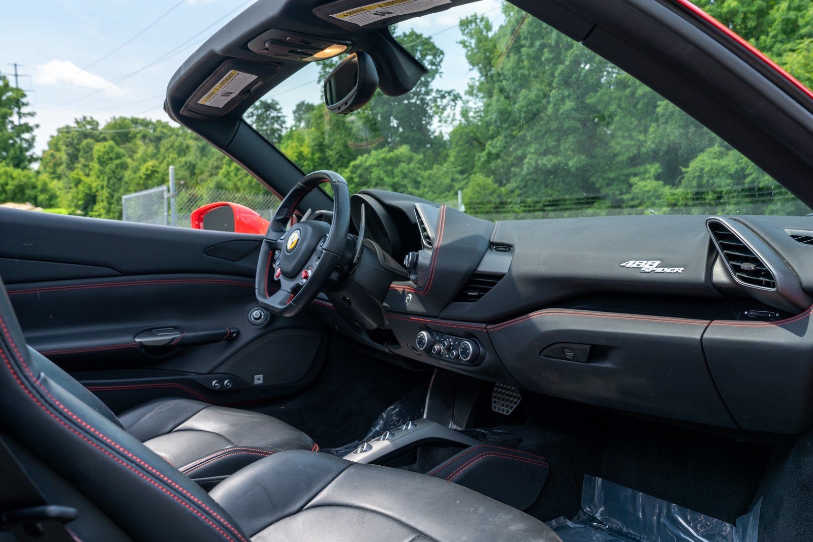 Used 2018 Ferrari 488 Spider RWD image 46