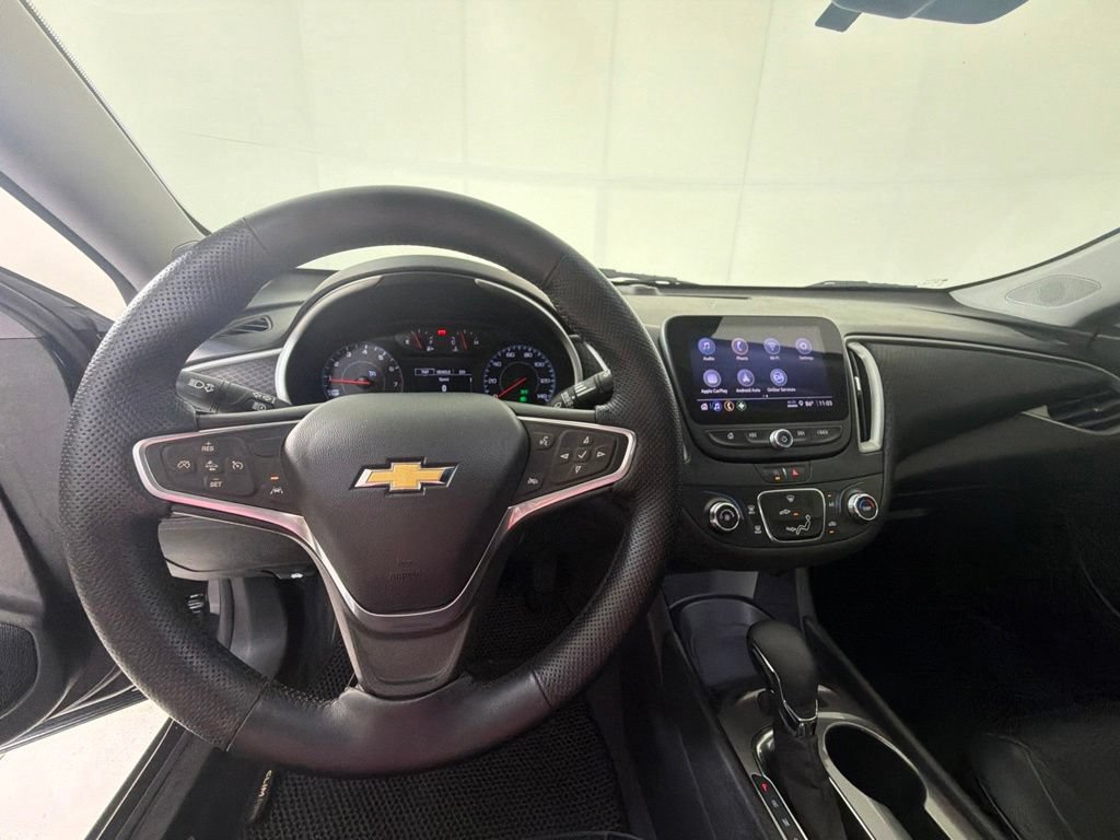 Used 2023 Chevrolet Malibu LS FWD image 16