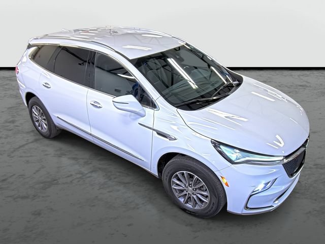 Used 2022 Buick Enclave Essence FWD image 5