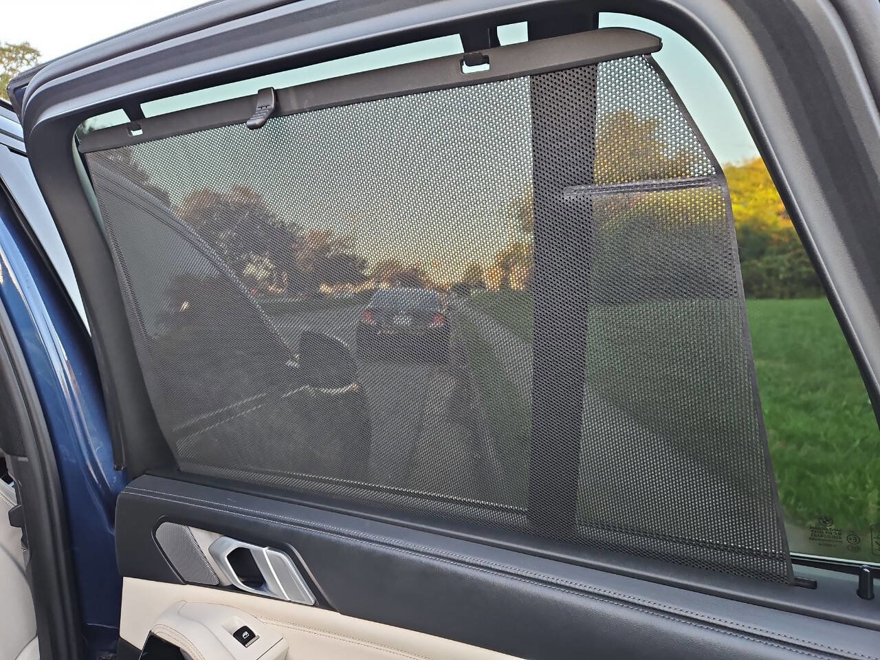 Used 2019 BMW X5 xDrive50i w/ M Sport Package image 18