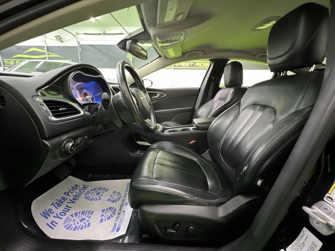 Used 2016 Chrysler 200 C AWD/4WD image 16