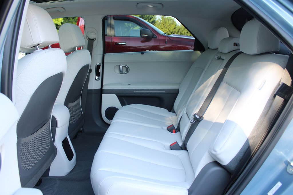 Used 2024 Hyundai Ioniq 5 Limited AWD/4WD image 13