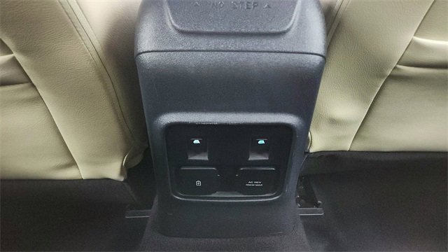 Used 2023 Ford Bronco Outer Banks image 37