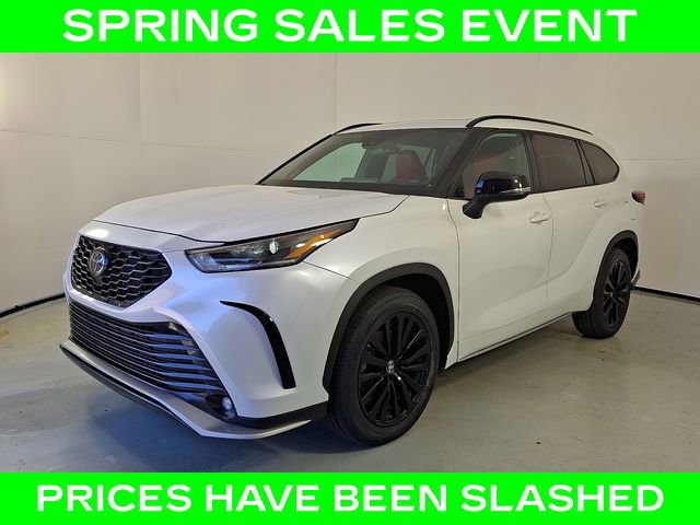 Certified 2024 Toyota Highlander XSE image 4