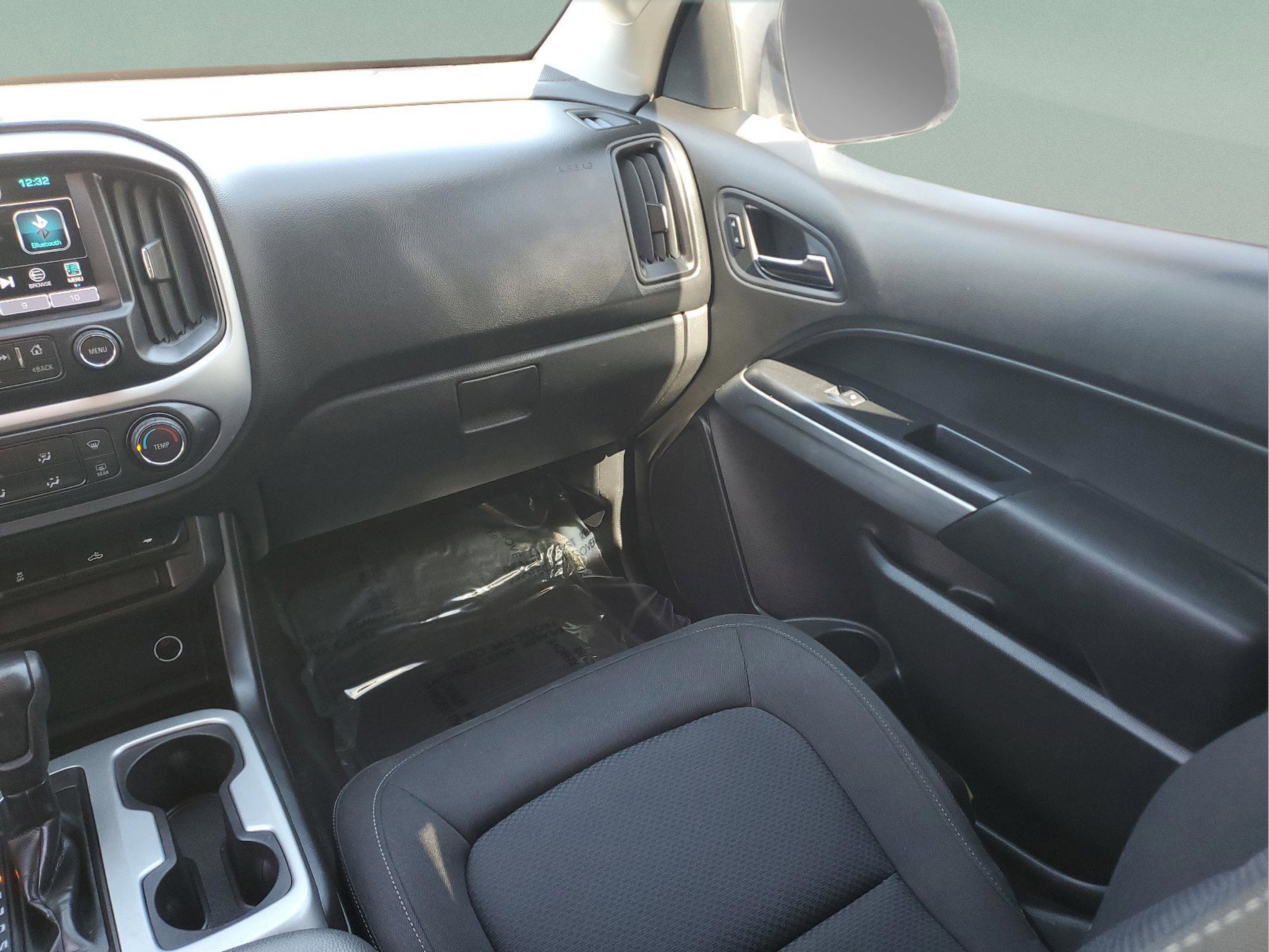 Used 2016 Chevrolet Colorado LT w/ LT Convenience Package image 15