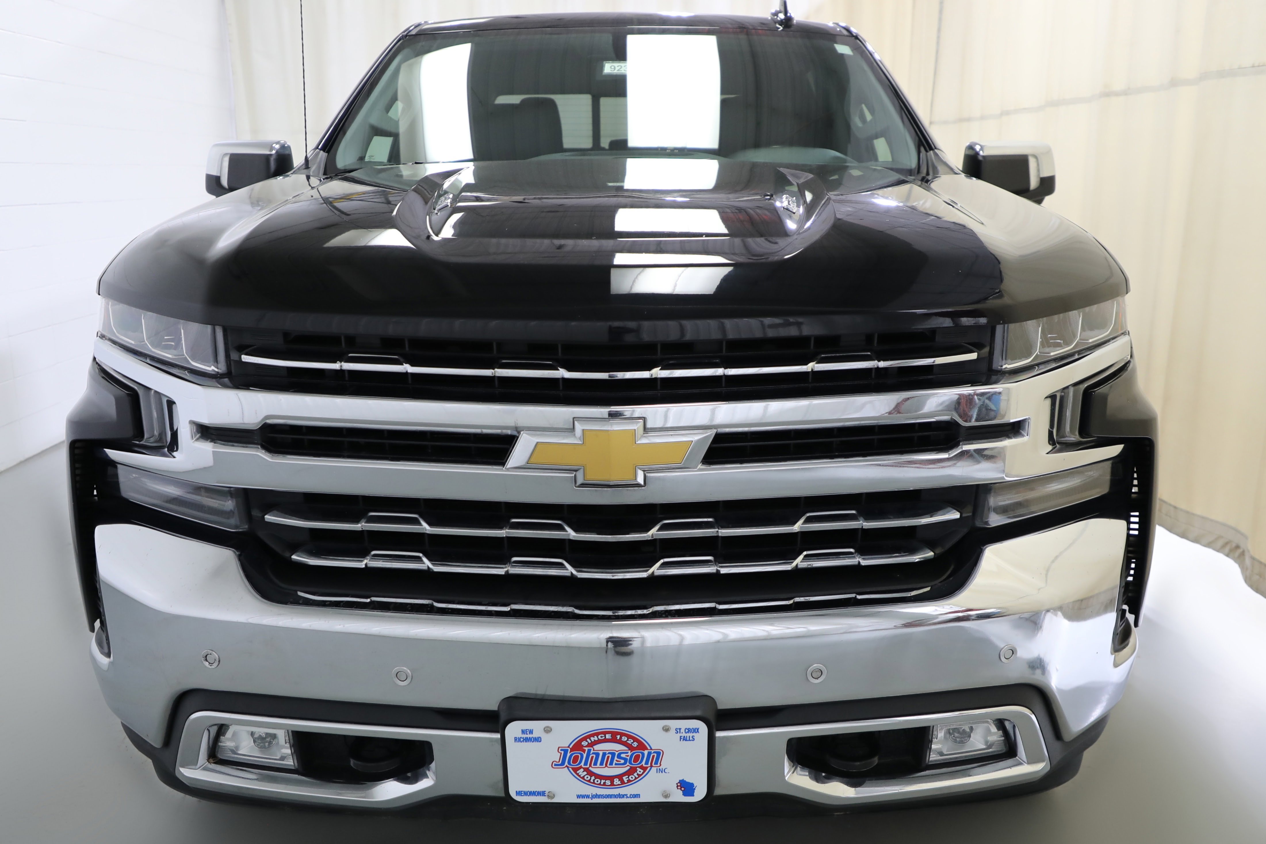Used 2020 Chevrolet Silverado 1500 LTZ w/ LTZ Plus Package image 17