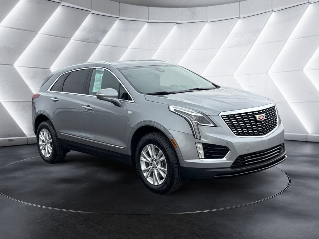 Certified 2024 Cadillac XT5 Luxury FWD image 7