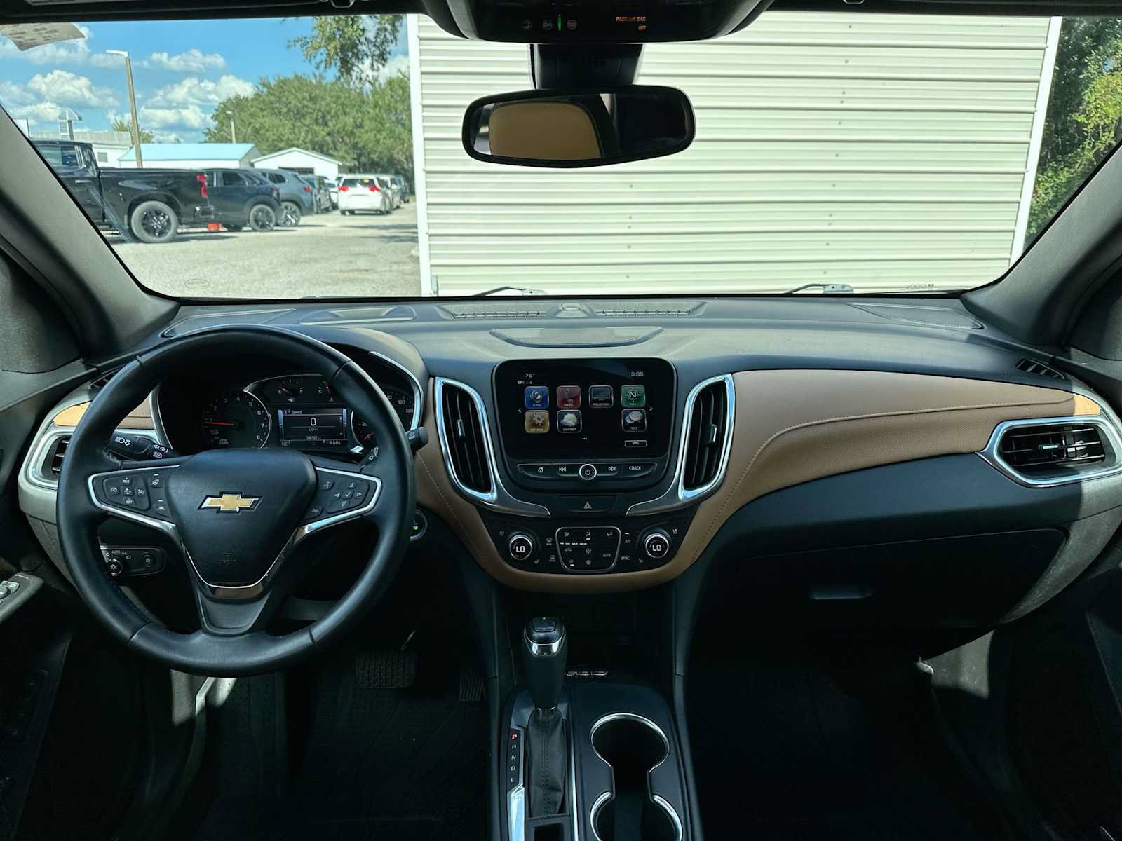 Certified 2018 Chevrolet Equinox Premier FWD image 14