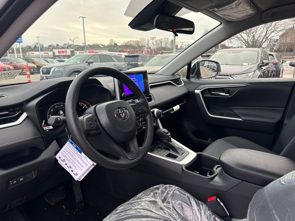 New 2025 Toyota RAV4 XLE image 17