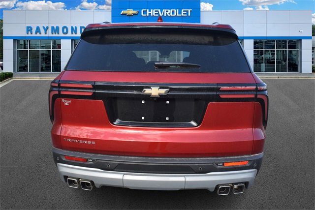 New 2026 Chevrolet Traverse LT w/ Enhanced Driving Package image 5