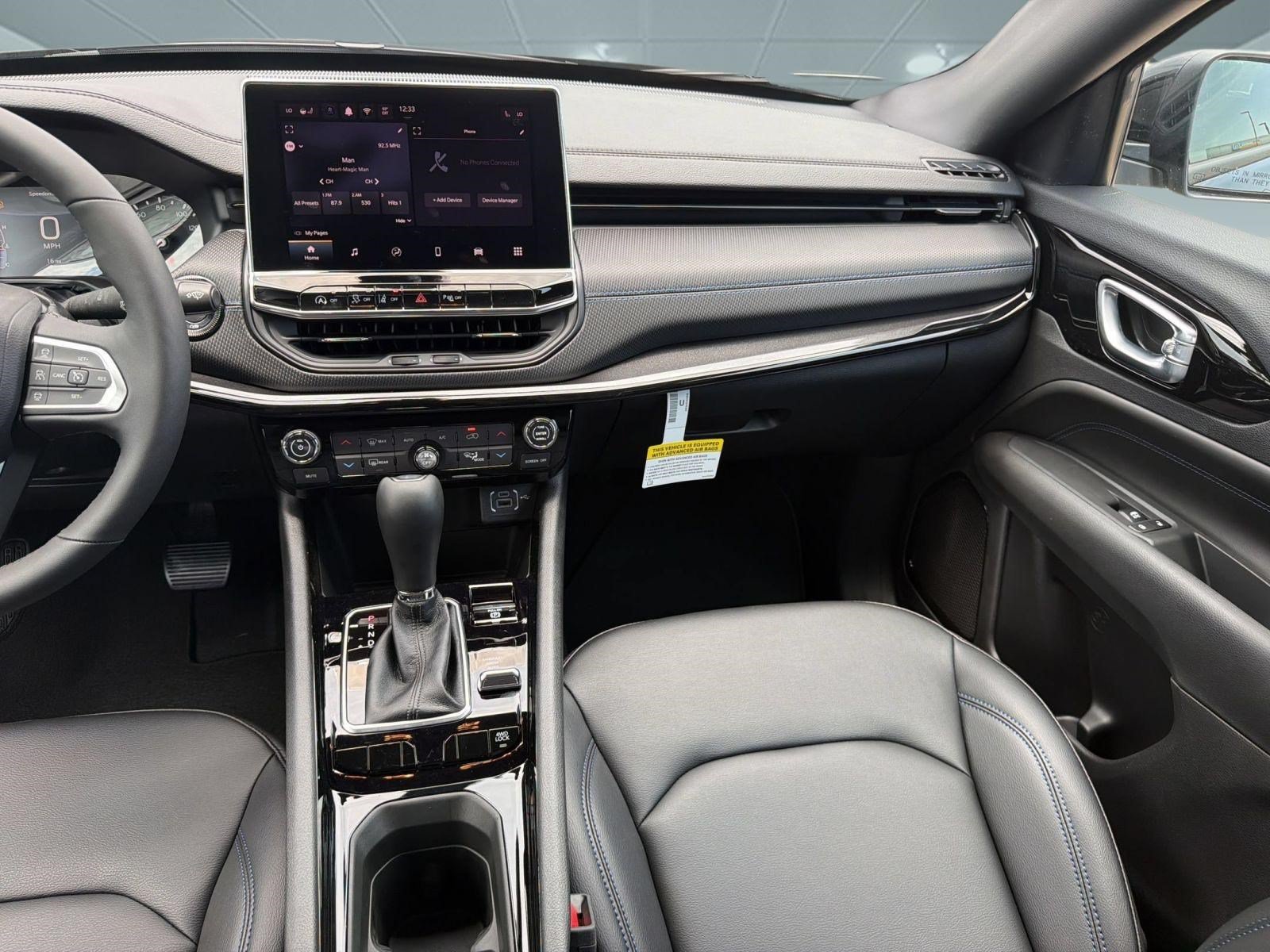 New 2026 Jeep Compass Limited AWD/4WD image 28