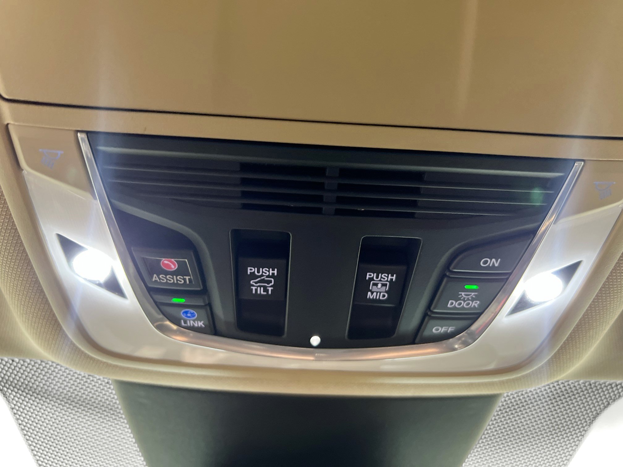 Used 2022 Acura MDX w/ Technology Package FWD image 21