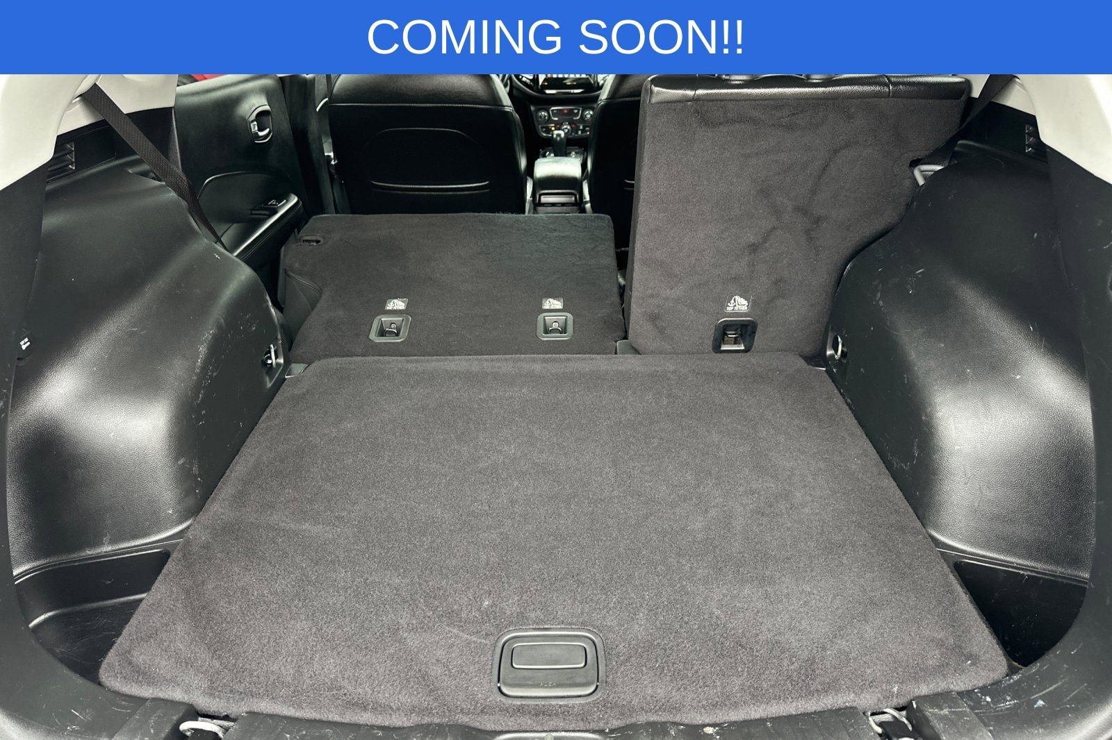 Used 2018 Jeep Compass Latitude w/ Popular Equipment Group image 16