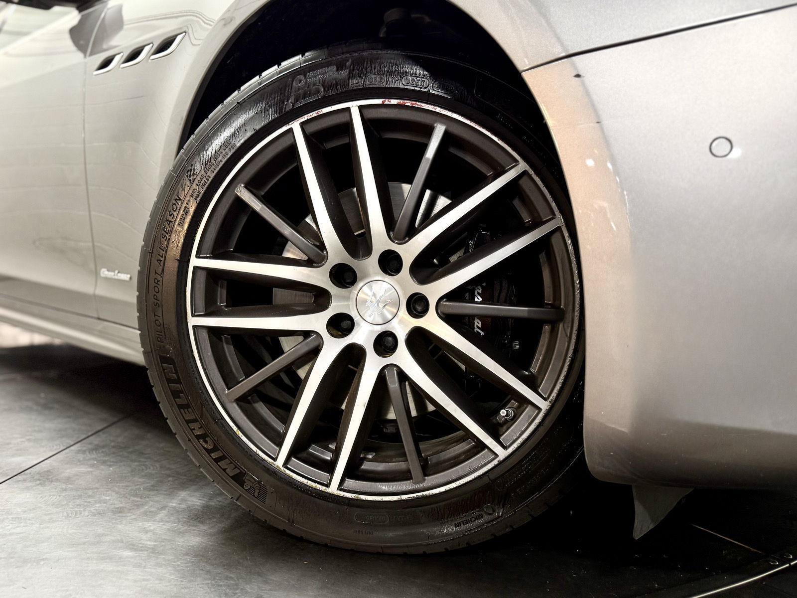 Used 2019 Maserati Ghibli GranLusso RWD image 10