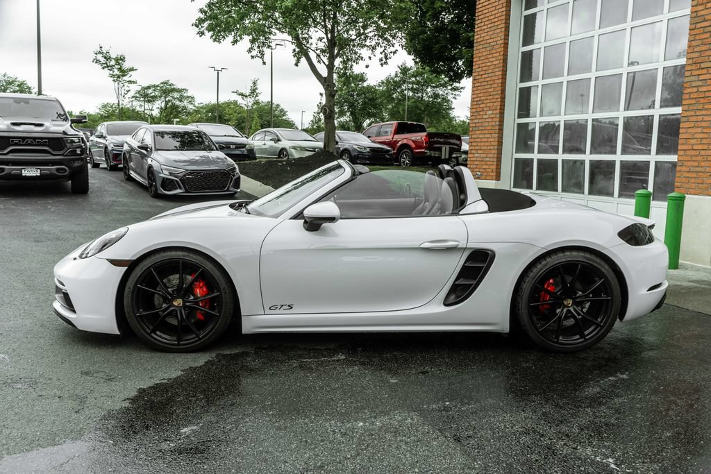 Used 2018 Porsche 718 Boxster GTS RWD image 39