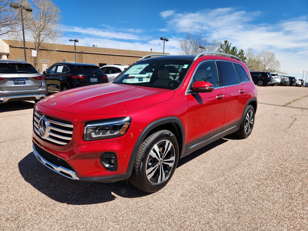 New 2026 Mercedes-Benz GLB 250 4MATIC image 8