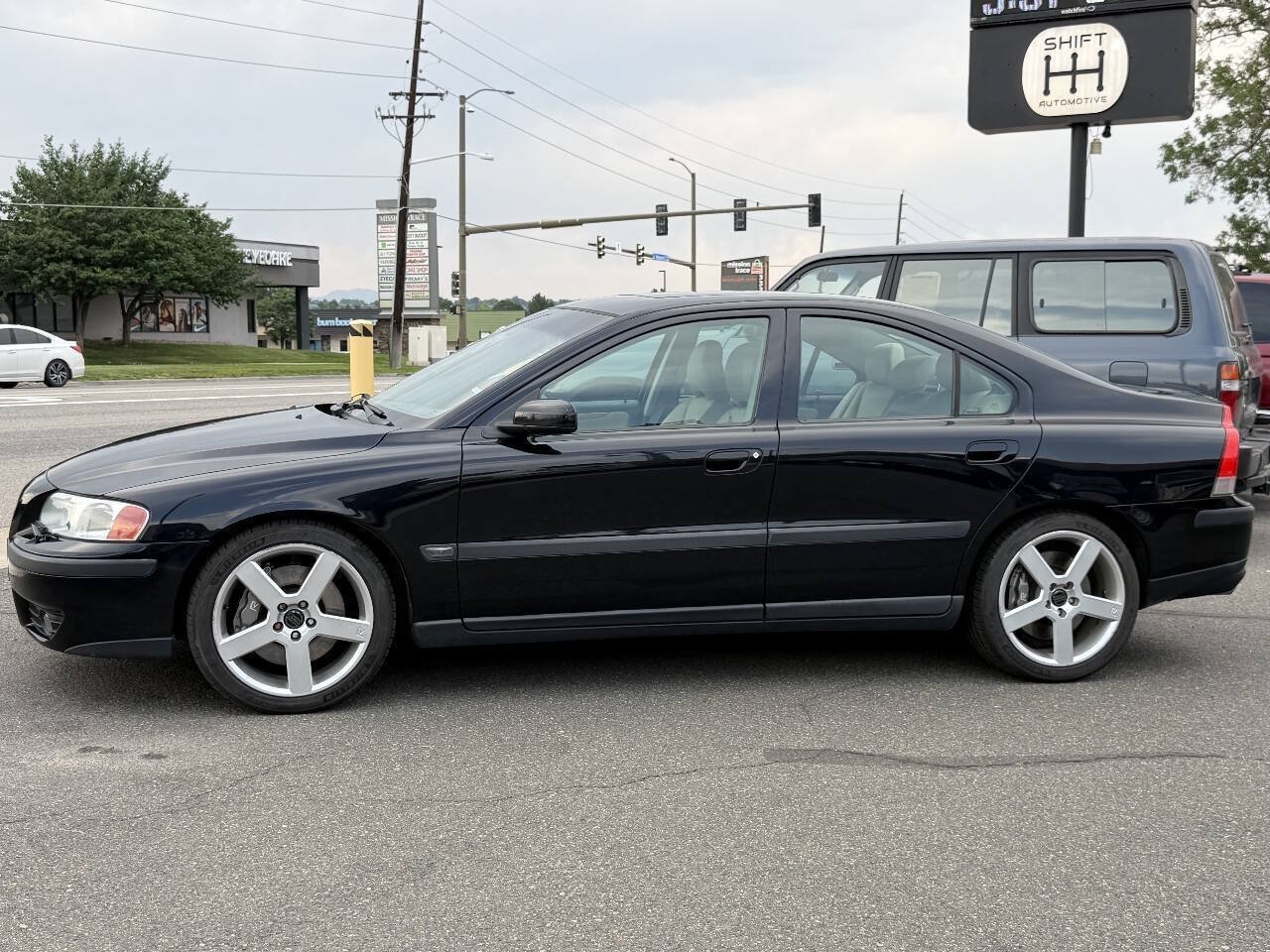 Used 2004 Volvo S60 R AWD/4WD image 9