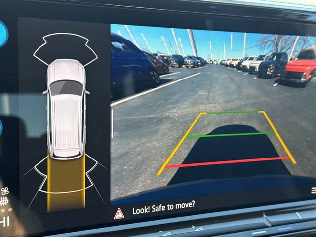 Used 2024 Volkswagen Atlas SE image 22