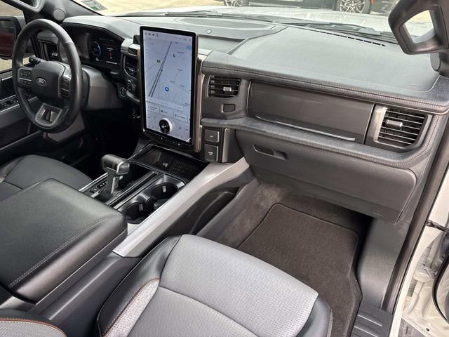 Used 2024 Ford F150 Lightning Lariat image 17