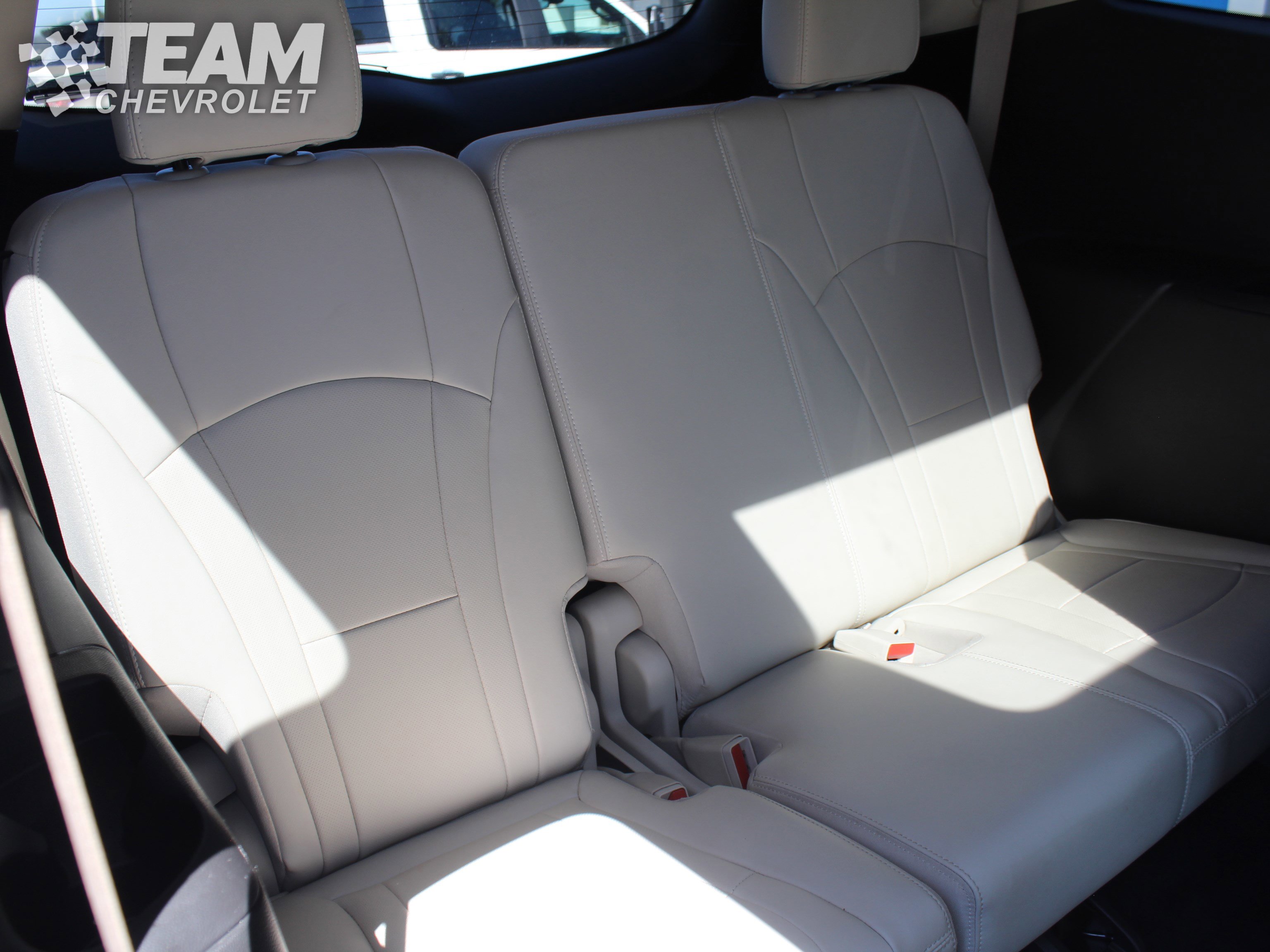 Used 2023 Buick Enclave Essence w/ Experience Buick Package AWD/4WD image 27