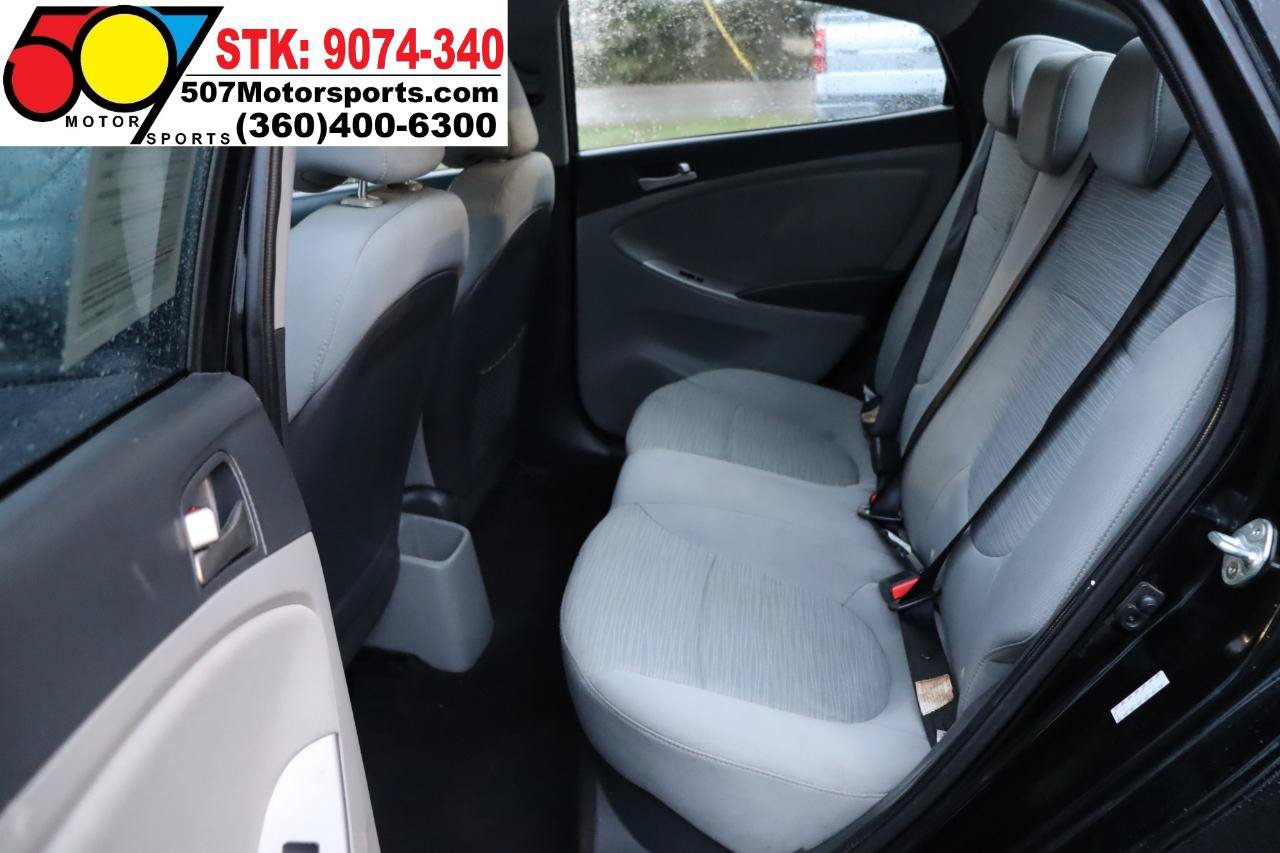 Used 2016 Hyundai Accent SE FWD image 14