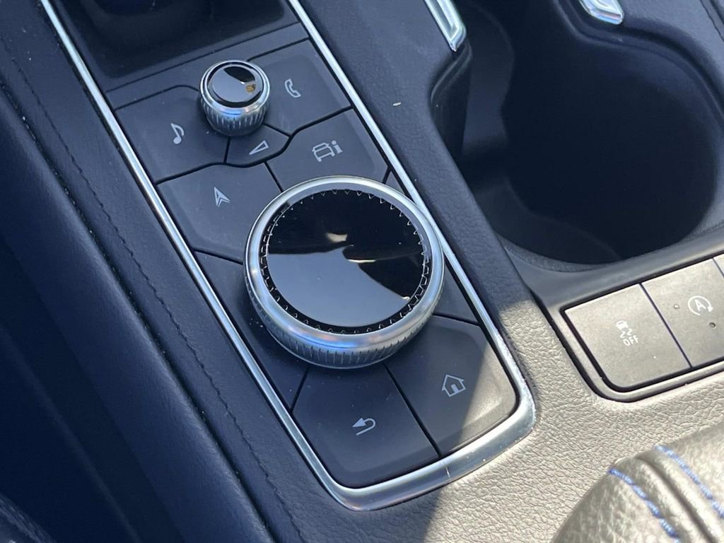 Certified 2024 Cadillac XT4 Sport image 37