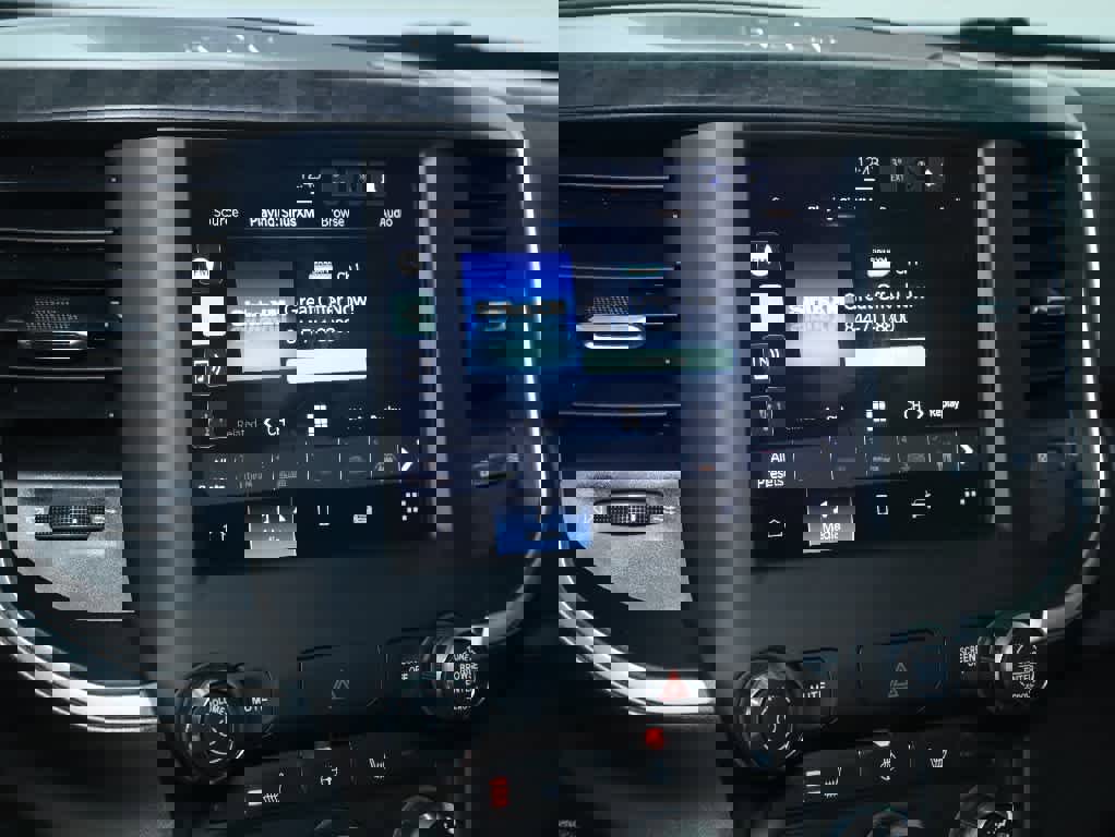 Certified 2023 RAM 1500 Big Horn image 24