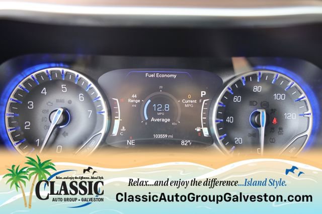 Used 2019 Chrysler Pacifica Touring-L Plus FWD image 34