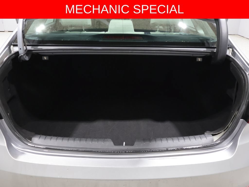 Used 2015 Hyundai Sonata SE FWD image 4