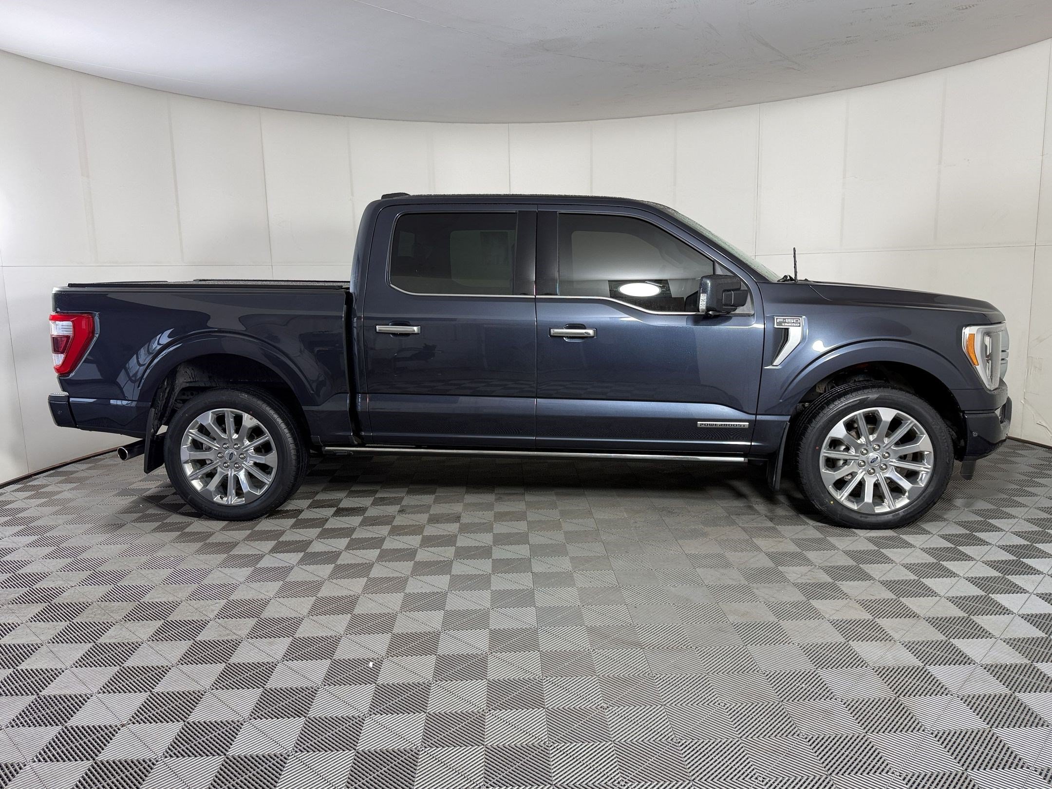 Used 2022 Ford F150 Limited AWD/4WD image 8