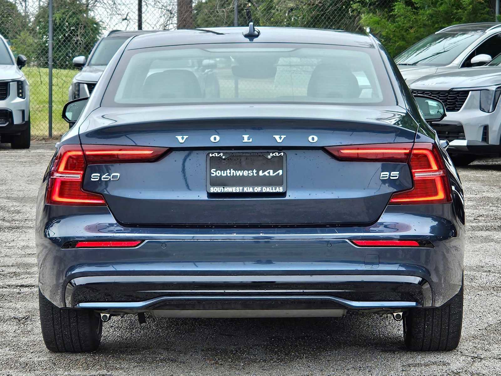 Used 2024 Volvo S60 B5 Core FWD image 5