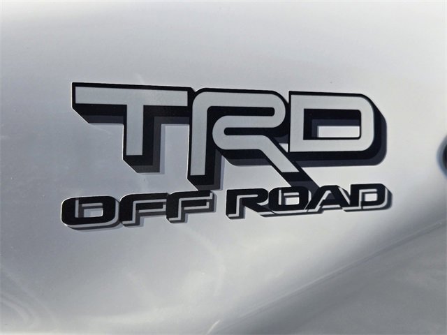 Used 2024 Toyota Tacoma TRD Off-Road image 2